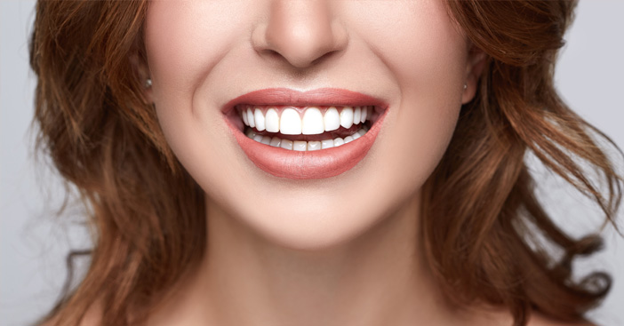 Dentes mais brancos: as melhores dicas e tratamentos